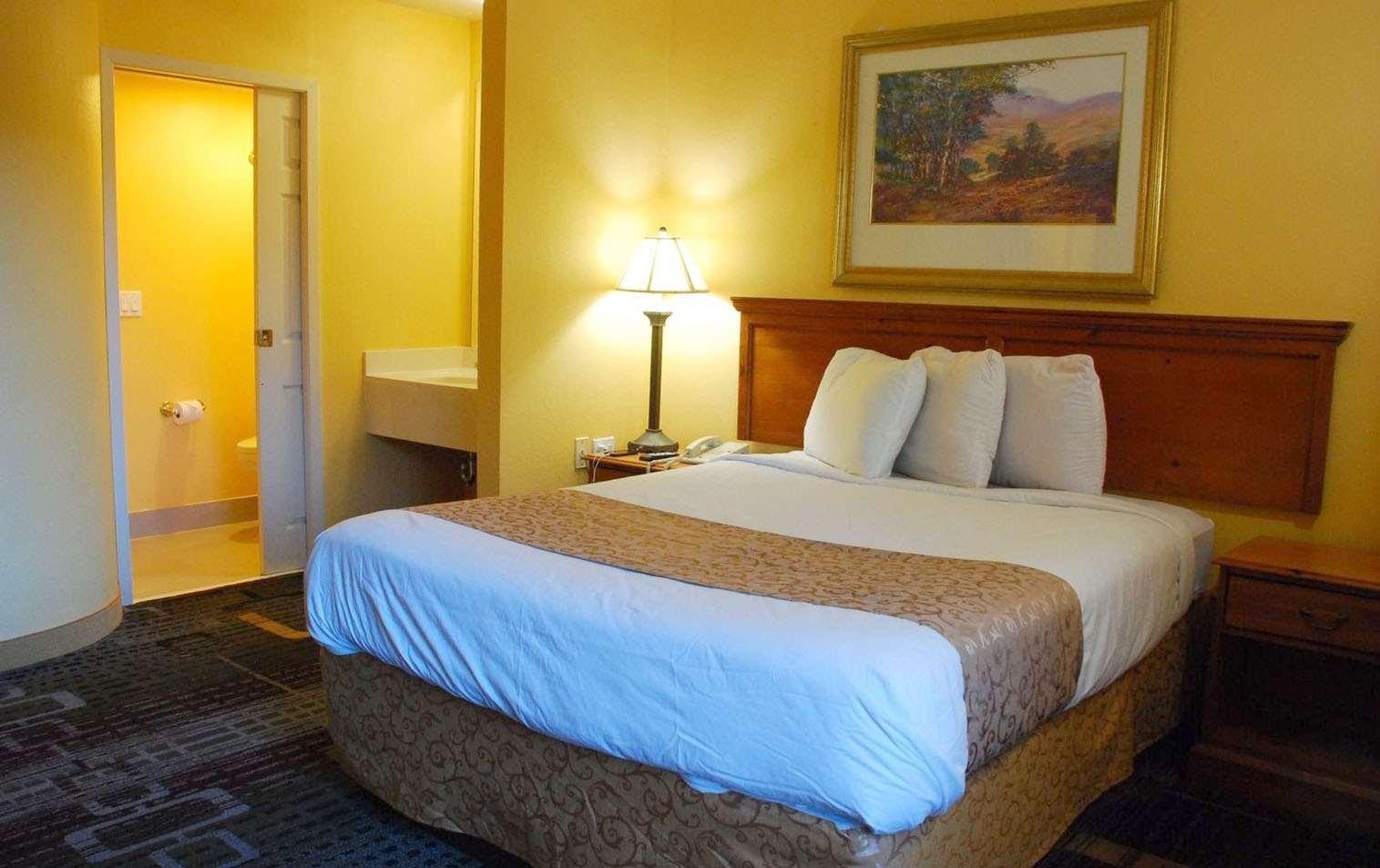 Americas Best Value Inn Addison Exterior foto